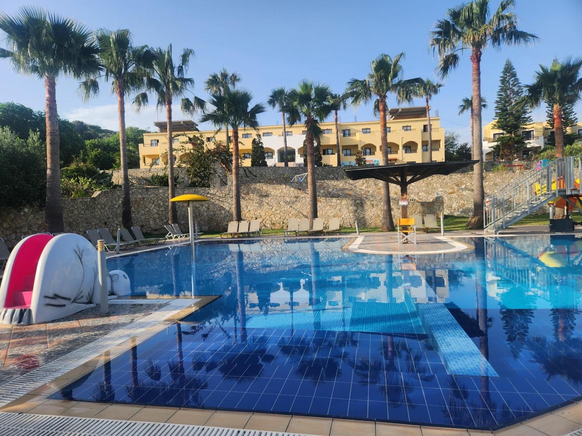 Almyrida Bay Hotel Exterior foto